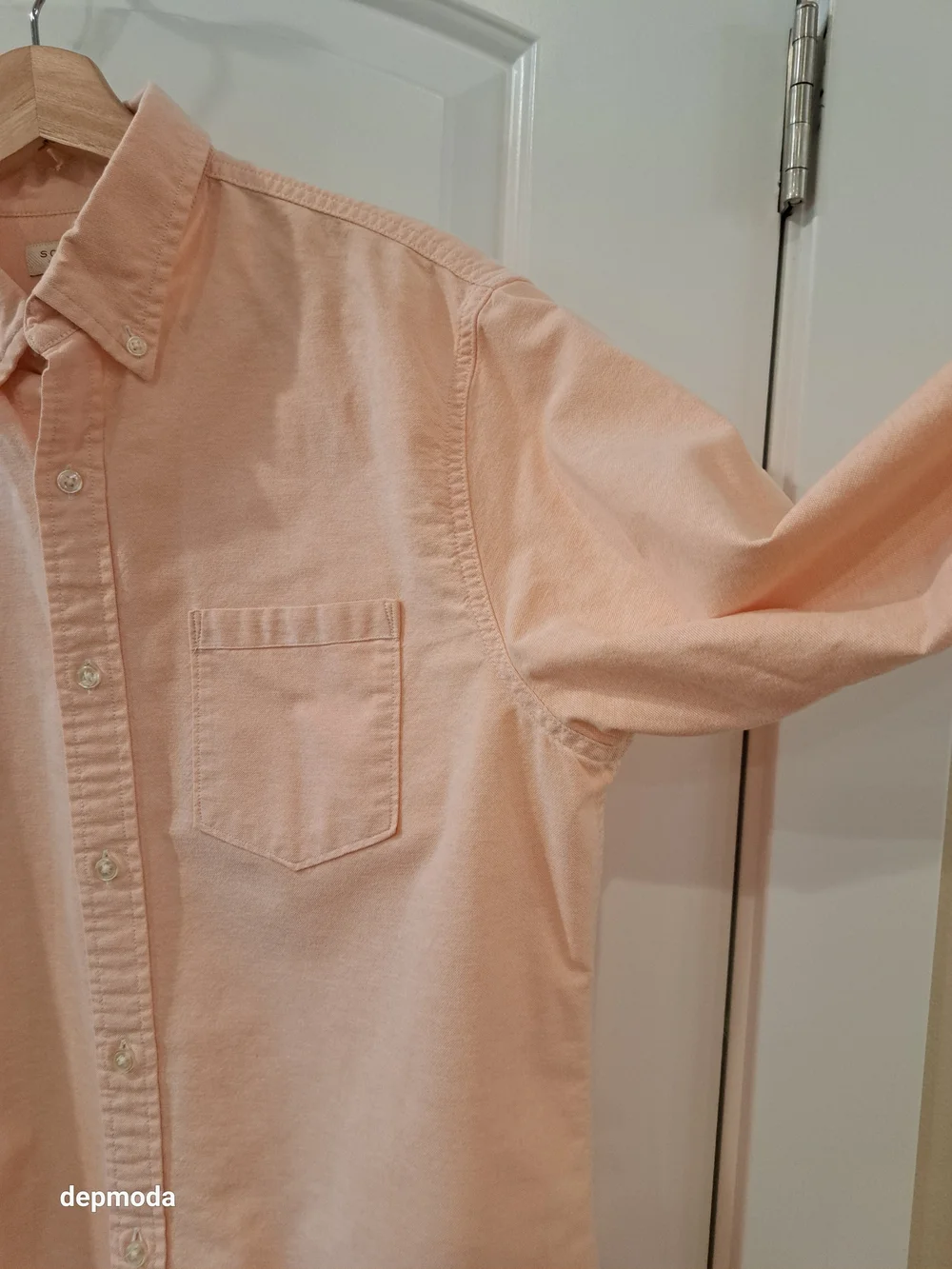 Sonoma Men's Peach Button down long sleeve shirt Size M